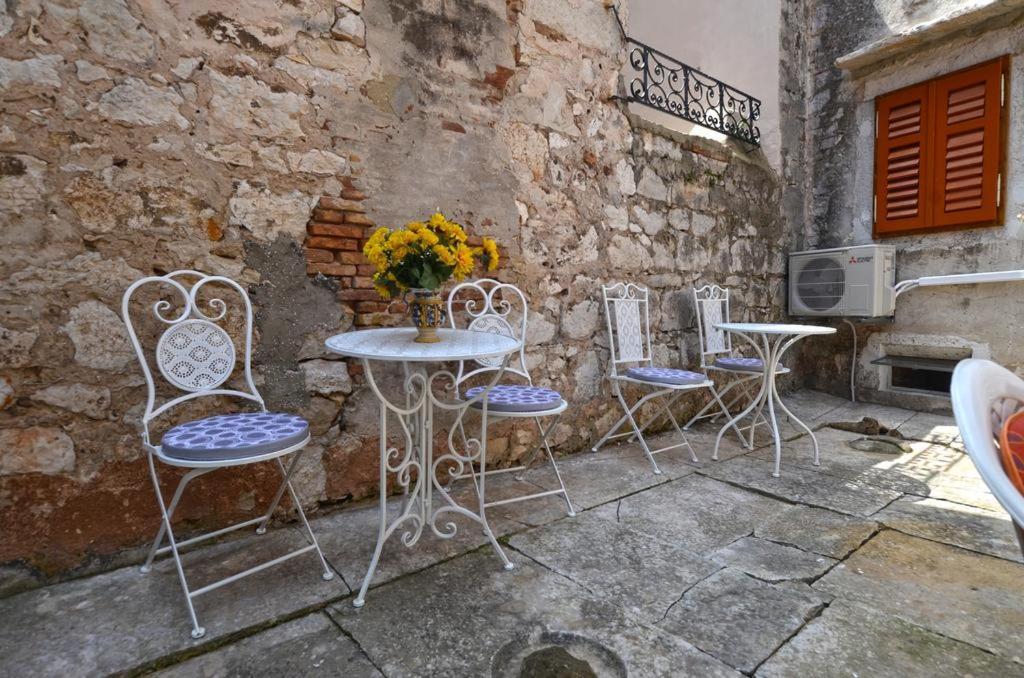 Studio Apartment La Maison De Catherine Rovinj Zewnętrze zdjęcie