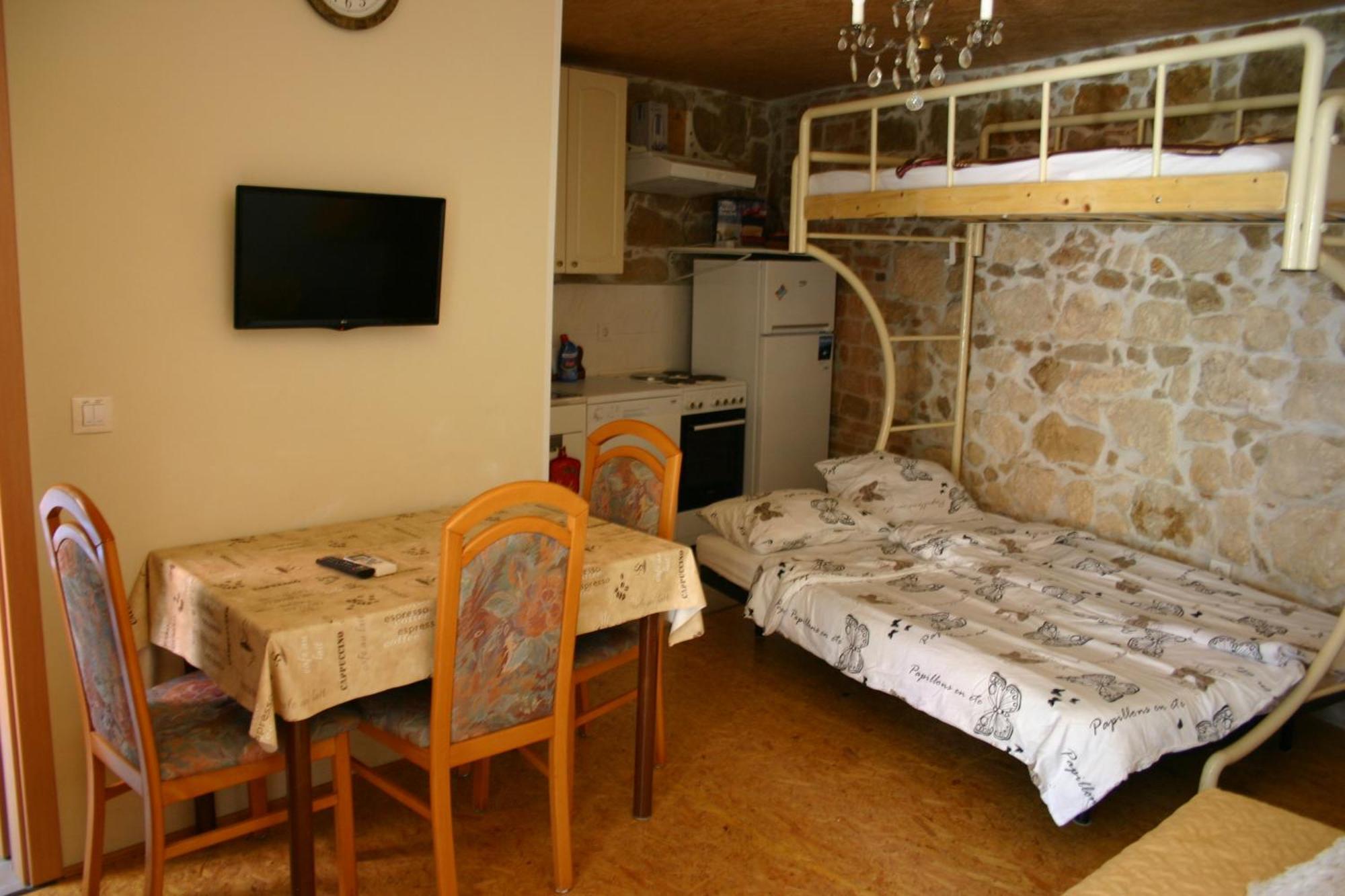 Studio Apartment La Maison De Catherine Rovinj Zewnętrze zdjęcie